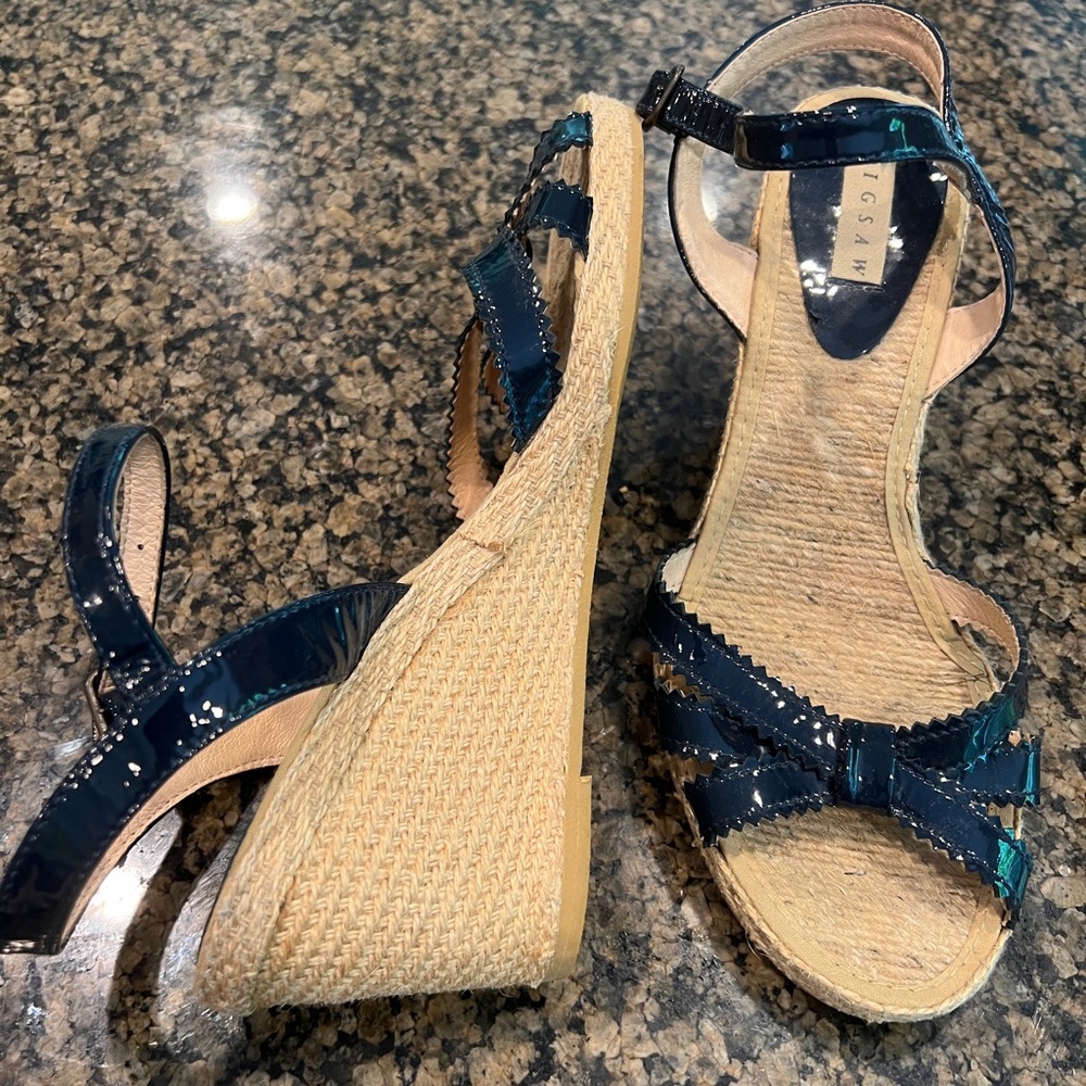 Jigsaw of London blue wedge size womens 8